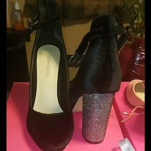 Beautiful black,ulyssa pump size 9